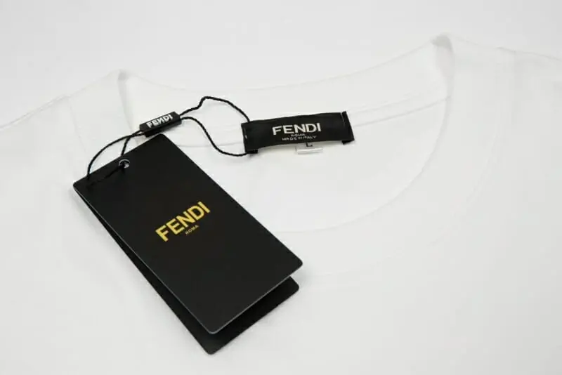 fendi t-shirt manches courtes pour homme s_1240a1b3